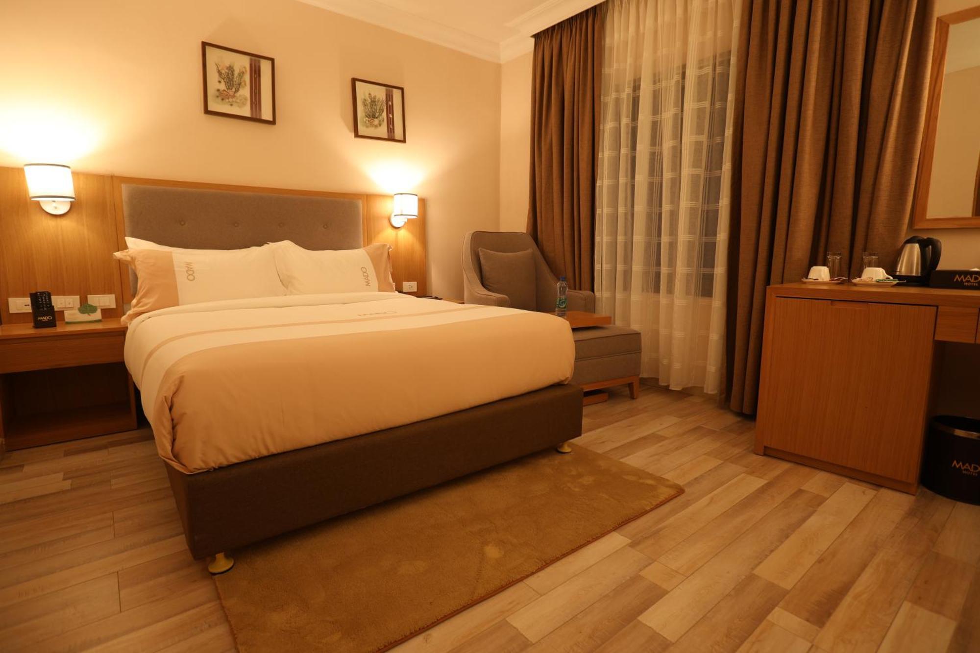 Mado Hotel Addis Ababa Dış mekan fotoğraf